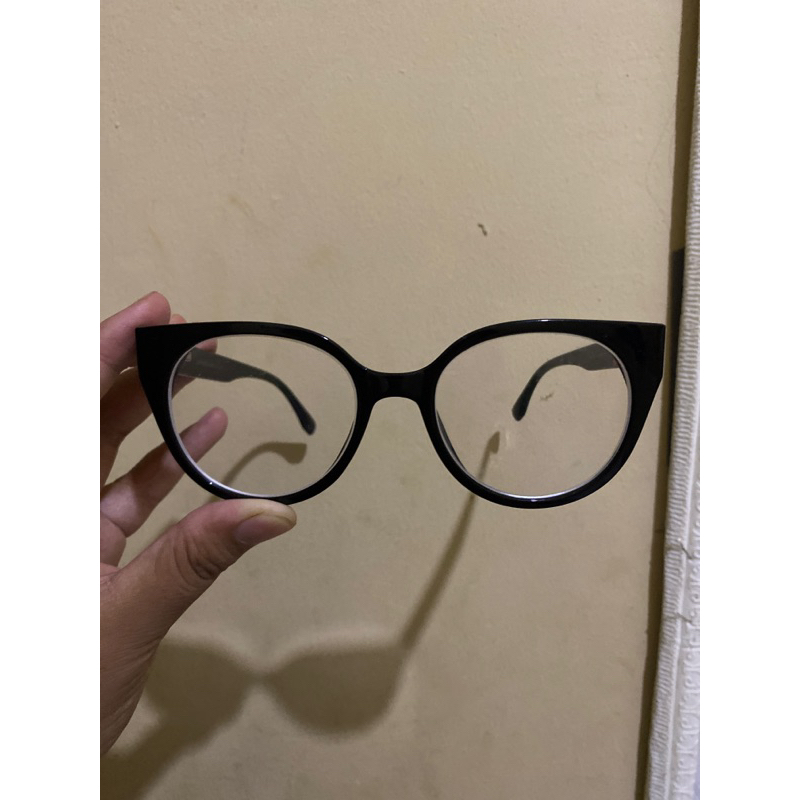 kacamata minus fendi optik melawai