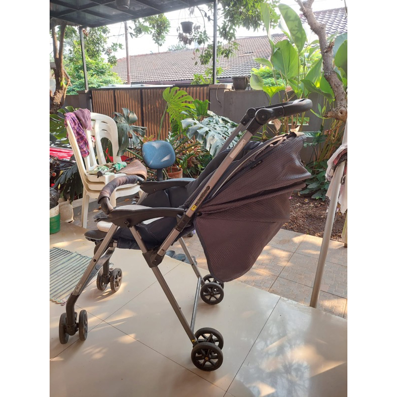 PRELOVED - Cocolatte Stroller