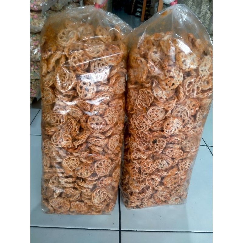 

sebring ( seblak kering) rasa pedas daun jeruk 2kg