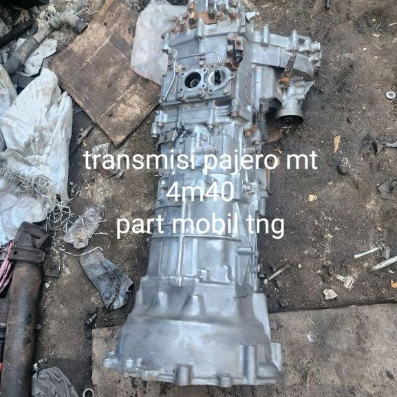 Transmisi Perseneling Persneling Gearbox Mitsubishi Pajero 4X4 M/T 4M40 + Bonus Palet Kayu