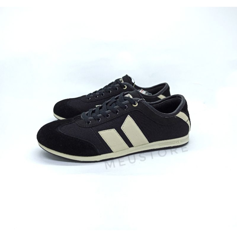 Macbeth Brighton Black Cement