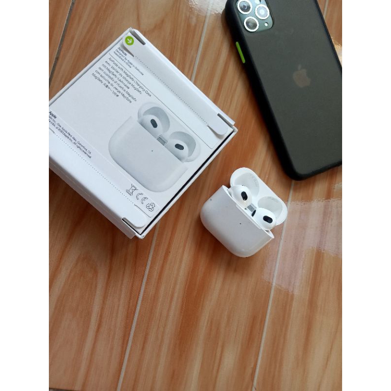 Airpods ip Gen 3 Original ( Second / Bekas Pemakaian