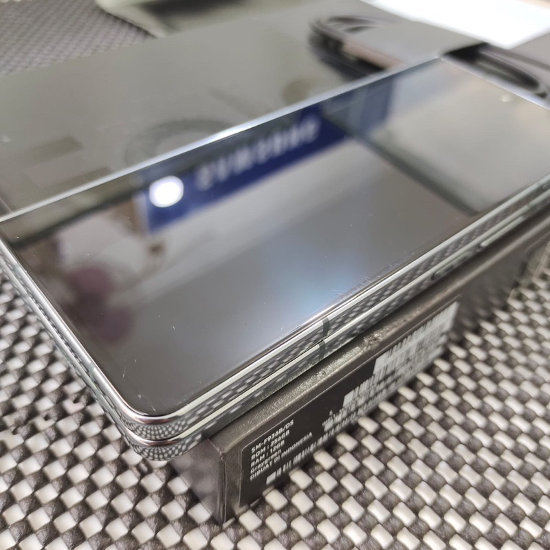 Samsung Z Fold 4 5G 12/256 Second Fullset Original