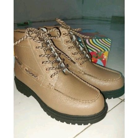 Preloved Sepatu Adorable Projects Way Boots Mocca