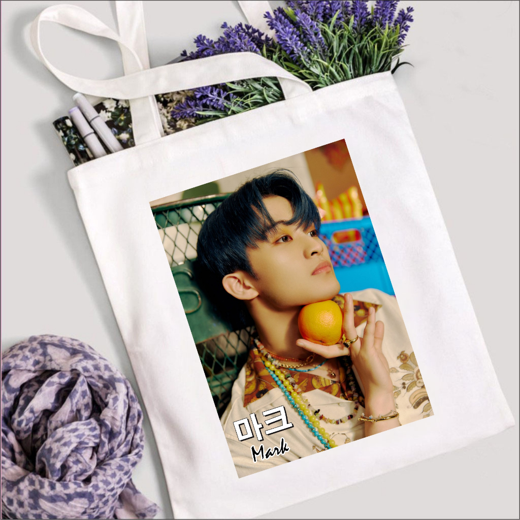 (READY STOK) TOTE BAG KPOP, MARK LEE - BAHAN KANVAS - 30  X 40 CM