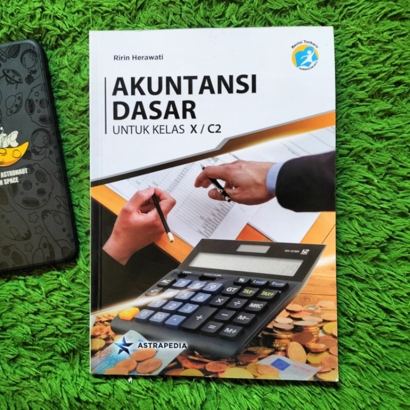 ORIGINAL BUKU AKUNTANSI DASAR KELAS 10 C2 SMK