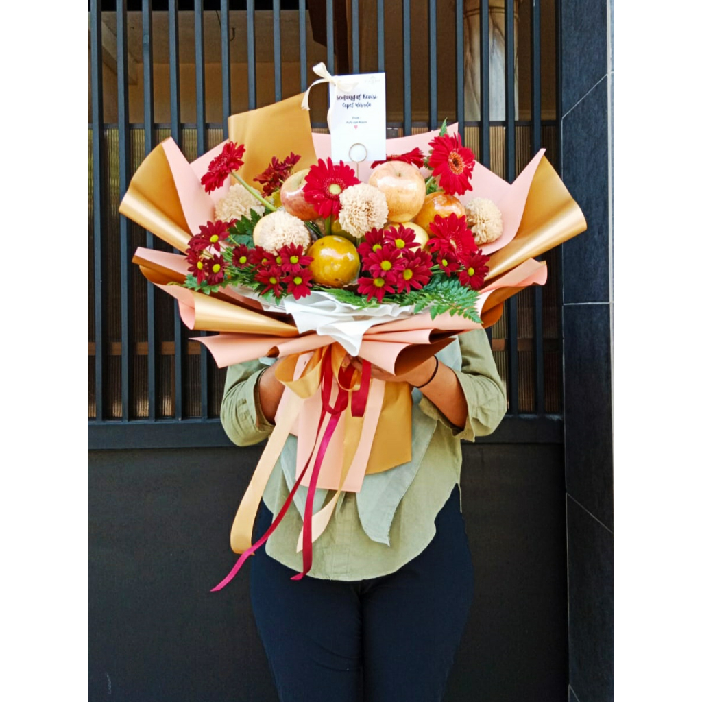 

PARIIZ BUKET BUAH DAN BUNGA SEGAR