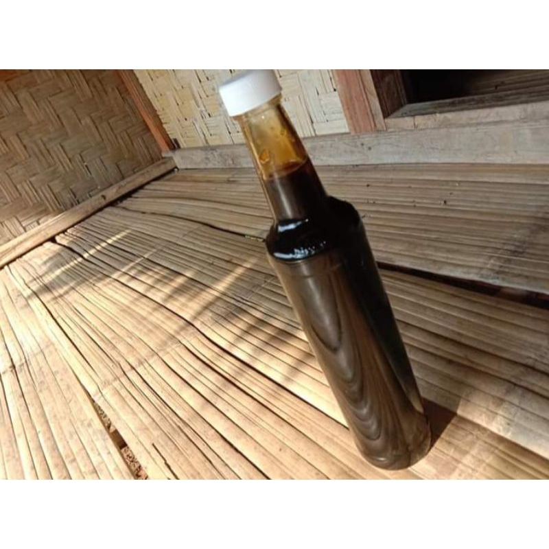 

madu hitam Baduy. hutan liar