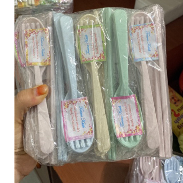 souvenir pernikahan sendok garpu sumpit bungkus plastik