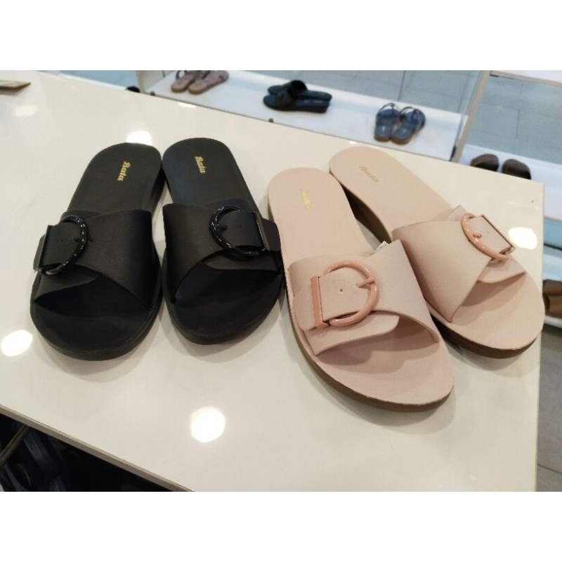 sandal slip on wanita by Bata