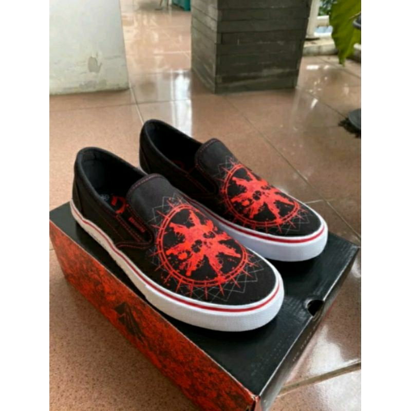 BURGERKILL X SAINT BARKLEY