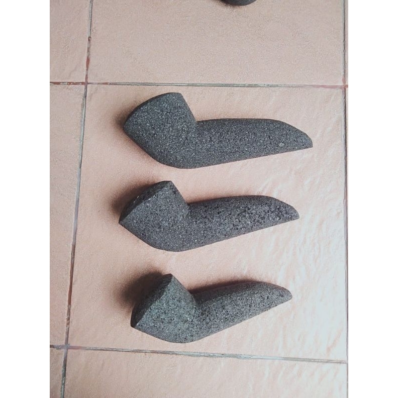 MUNTU/ULEKAN ASLI BATU KALI