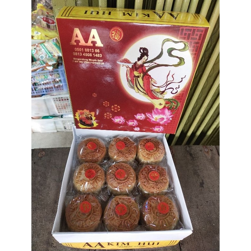 

La Pia Ma Kau Pia Moon Cake Wijen Kue Bulan 9 Telur Asin Pontianak