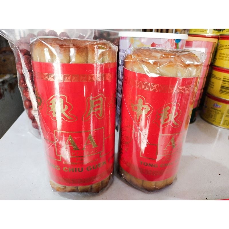 

La Pia - Kue Bulan - Mooncake produksi AA isi 4 pcs