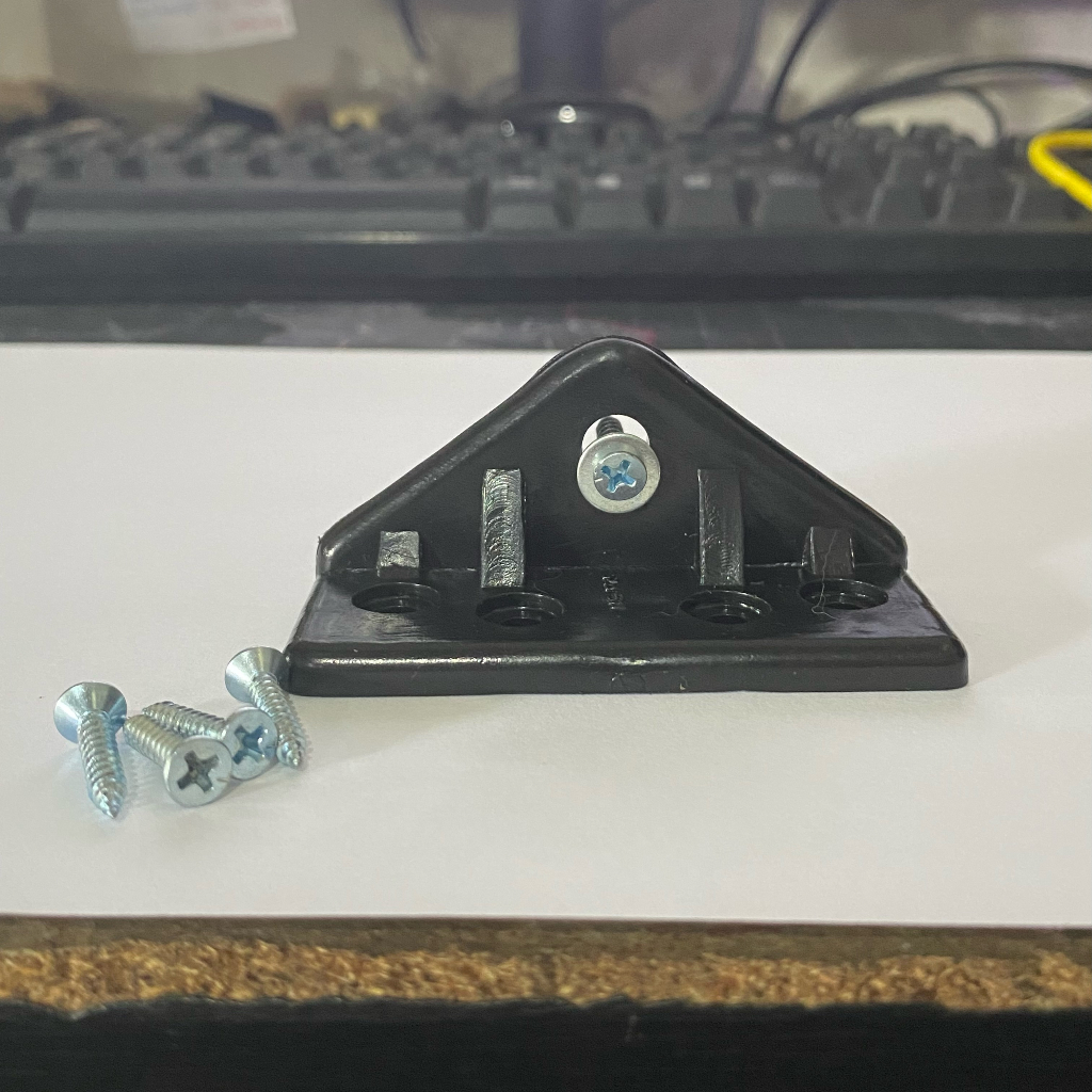 Plastik Engsel Siku Penyangga Meja Kayu P75 dan Plat Ring Sekrup