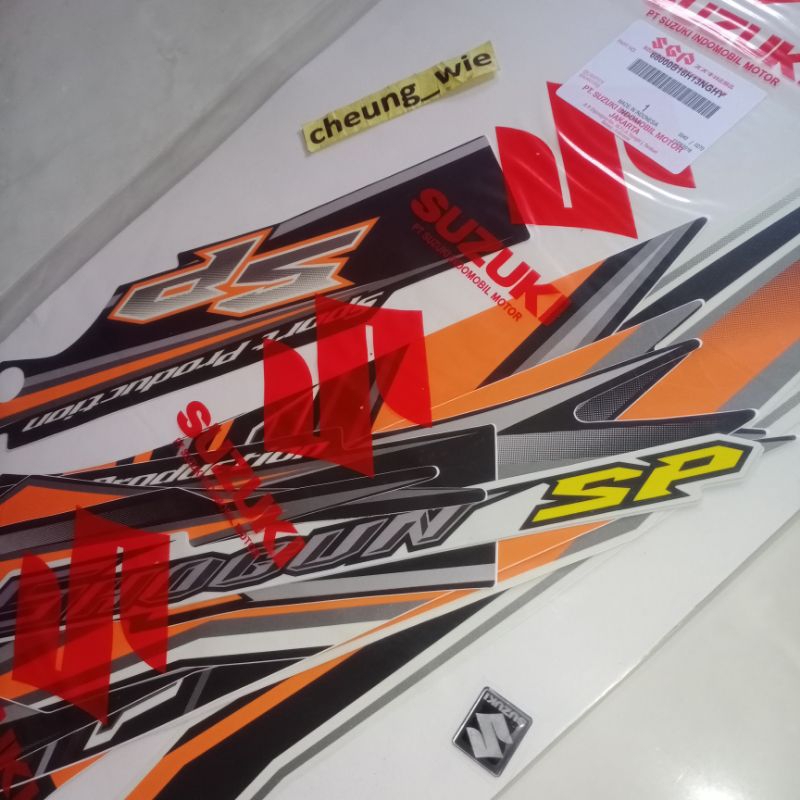 68000B16H13NGHY lis body stiker striping suzuki New shogun FL 125 SP 2010 Hitam Putih ori Sgp
