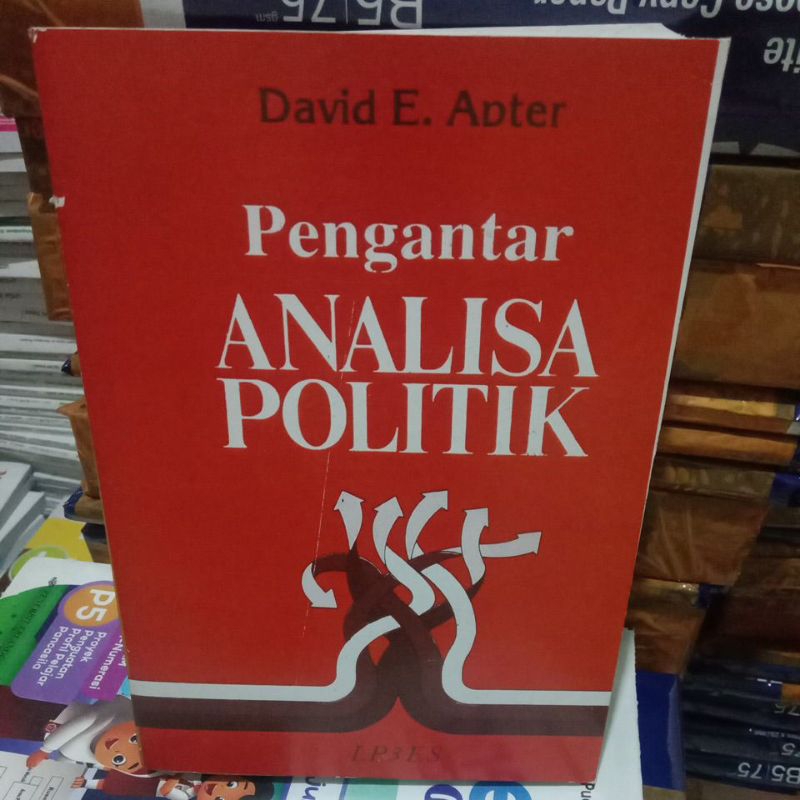 PENGANTAR ANALISA POLITIK