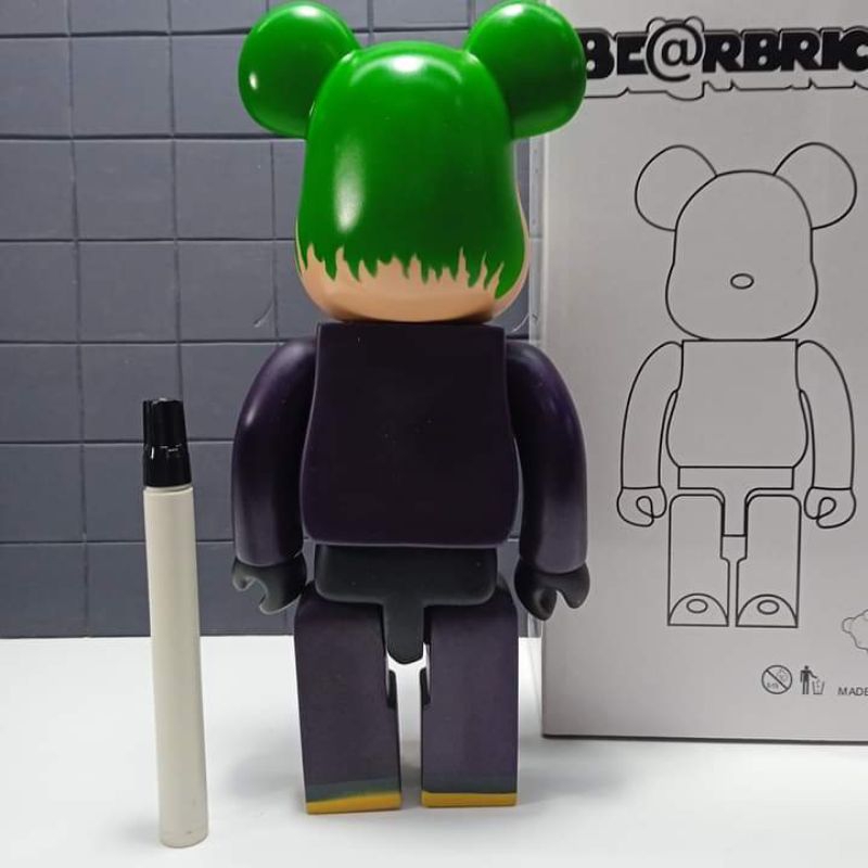 mainan action figureJoker bearbrick