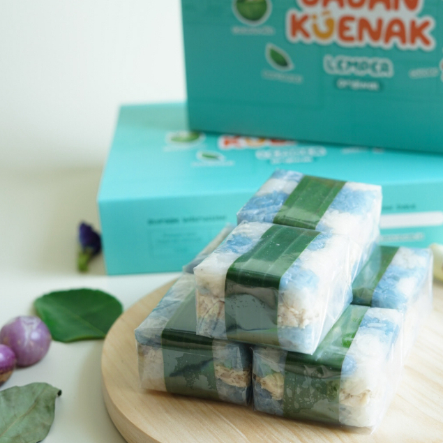 

Kue Lemper Ayam Premium Rasa Original Jajan Kuenak