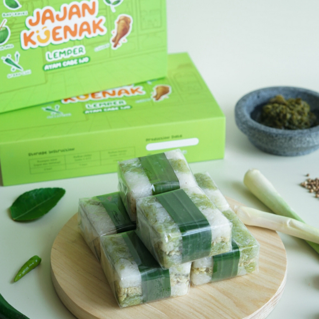 

Kue Lemper Ayam Premium Rasa Cabe Ijo Jajan Kuenak