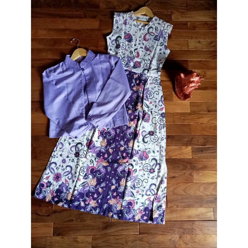 SETELAN GAMIS BATIK  DAN ROMPI