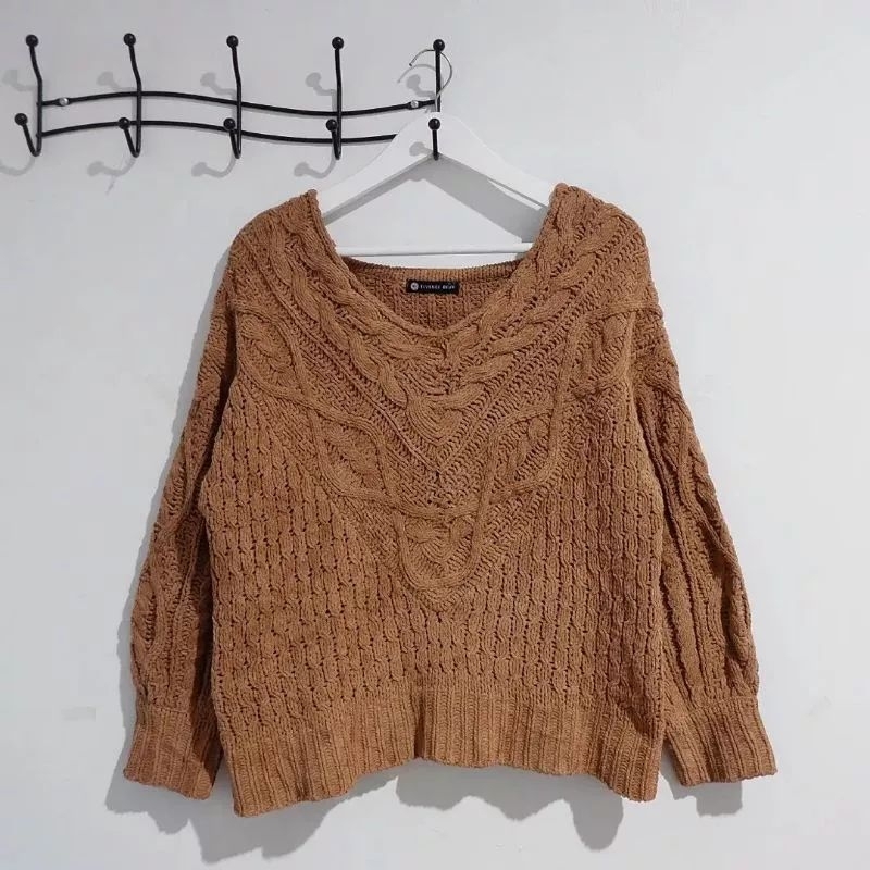 sweater tebal rajut Preloved rajut coklat brown cable kepang Batwing kalong Elvence deux