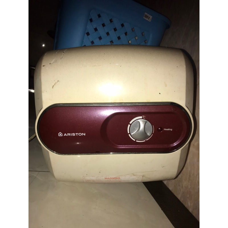 ariston pemanas air 15 liter second