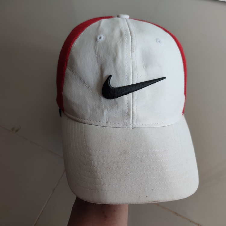 Topi N1ke Golf- Hat Outdoor Quickdry - Peralatan Lapangan Bekas Second Pria Wanita