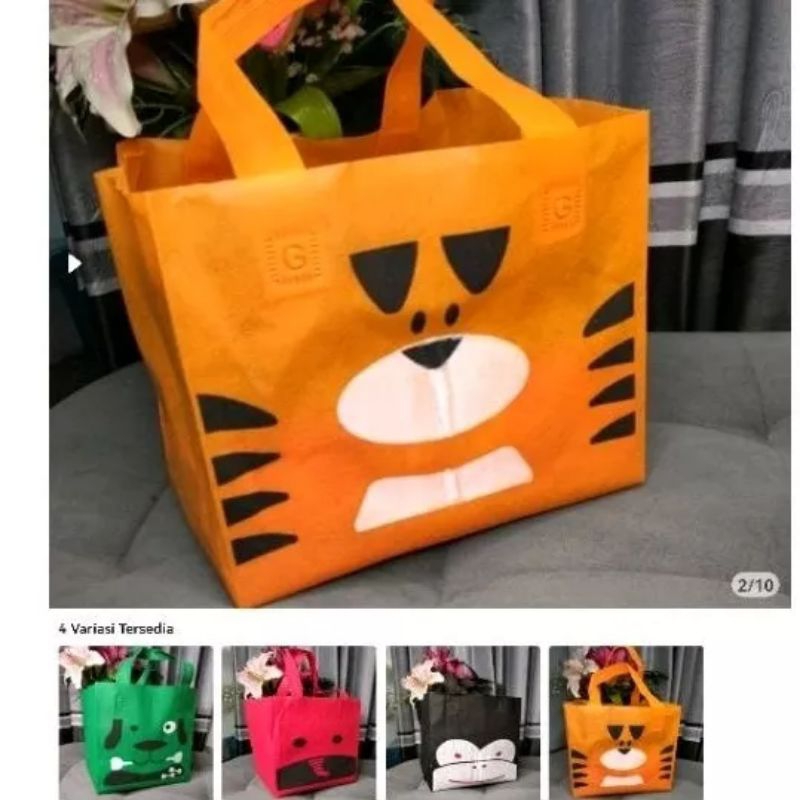 

Tas ulang tahun karakter dus uk 22 x22