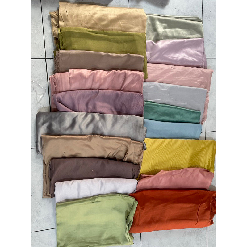 kain perca satin 25cm