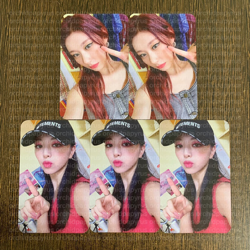 Photocard Chaeryeong Yuna Itzy CIL Crazy in Love Fansign VCE Video Call Event POB Mecima