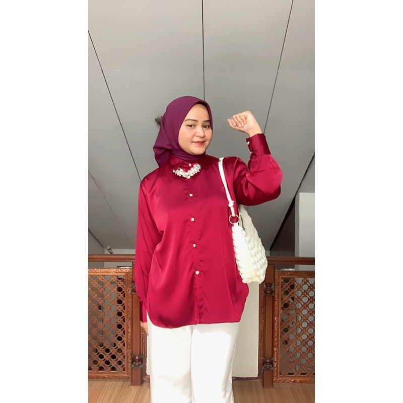 Elea Blouse Kemeja Oversize Ballen Silk Jumbo