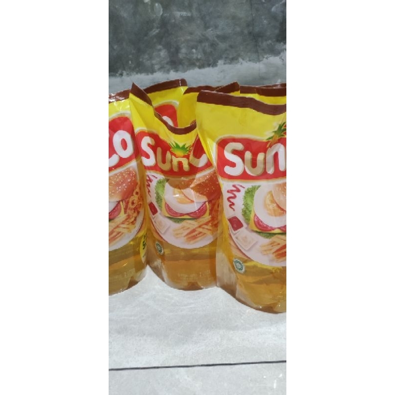 

SUNCO MINYAK GORENG SAWIT 2L/MINYAK GORENG BENING DENGAN 5X PENYARINGAN