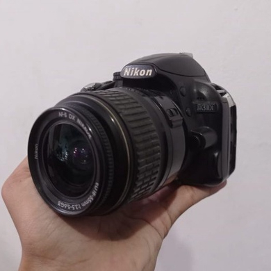 NIKON D3100 Lensa Kit 18-55mm / Kamera DSLR Vg