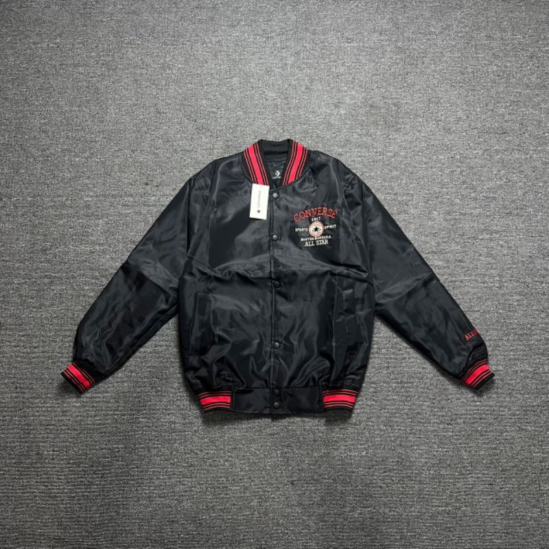 JAKET BOMBER VARSITY BLACK BORDIR FULL TAG
