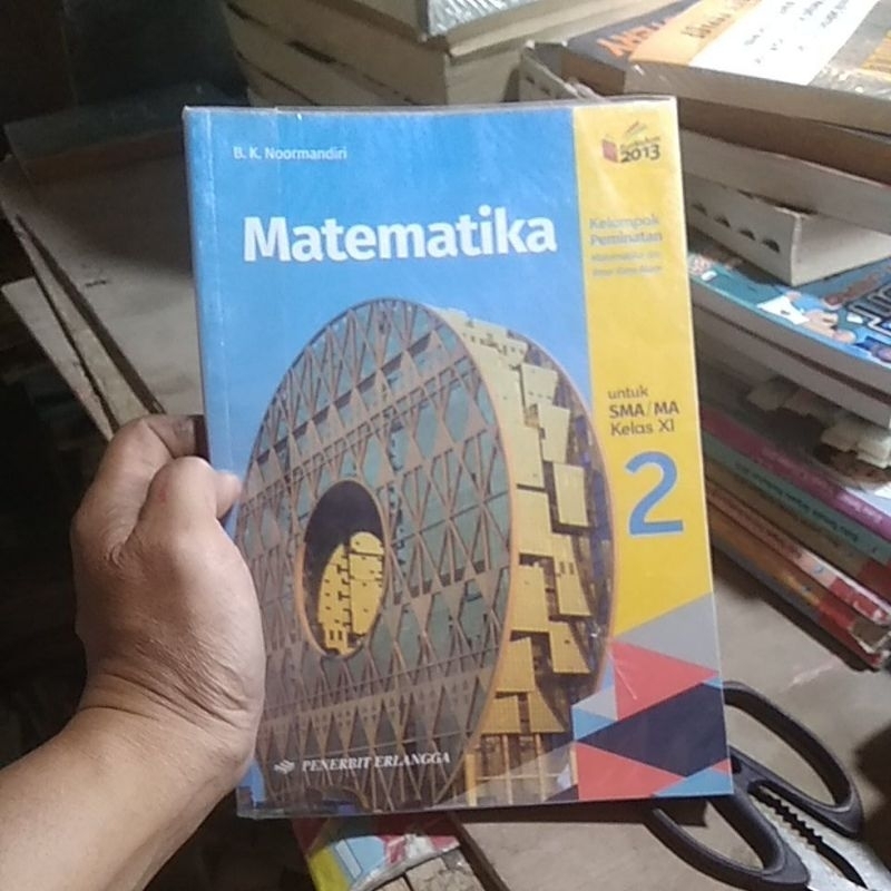 

matematika XI noormandiri peminatan IPA