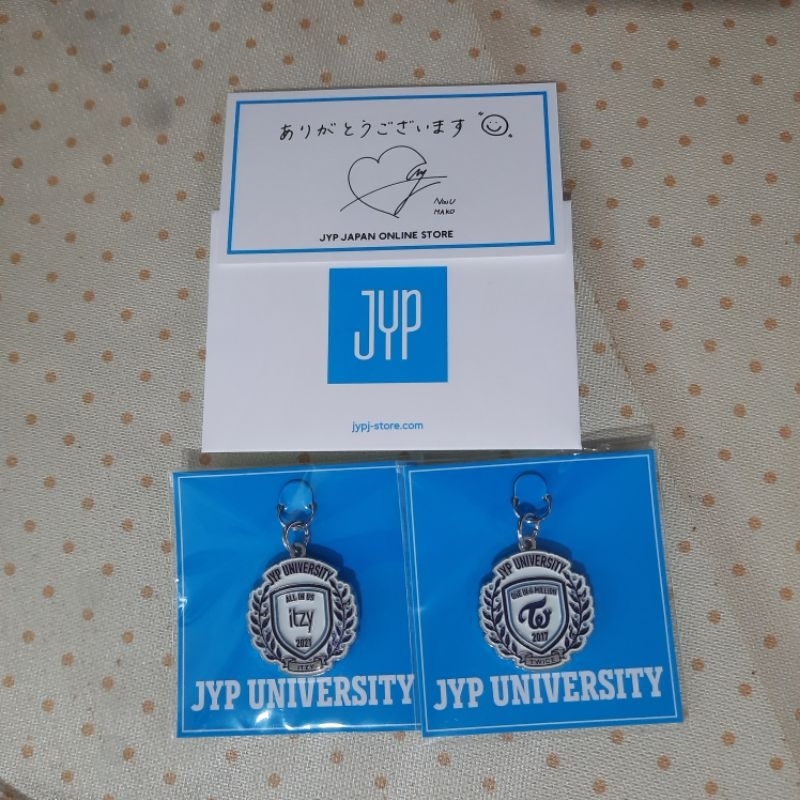 Twice ITZY Keychain Official Merch + bonus note NiziU Mako