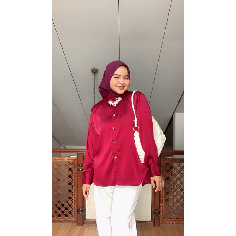 Elea Blouse Kemeja Oversize Ballen Silk Jumbo