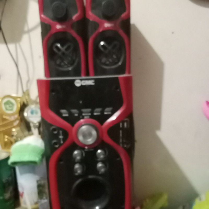 speaker GMC 887f