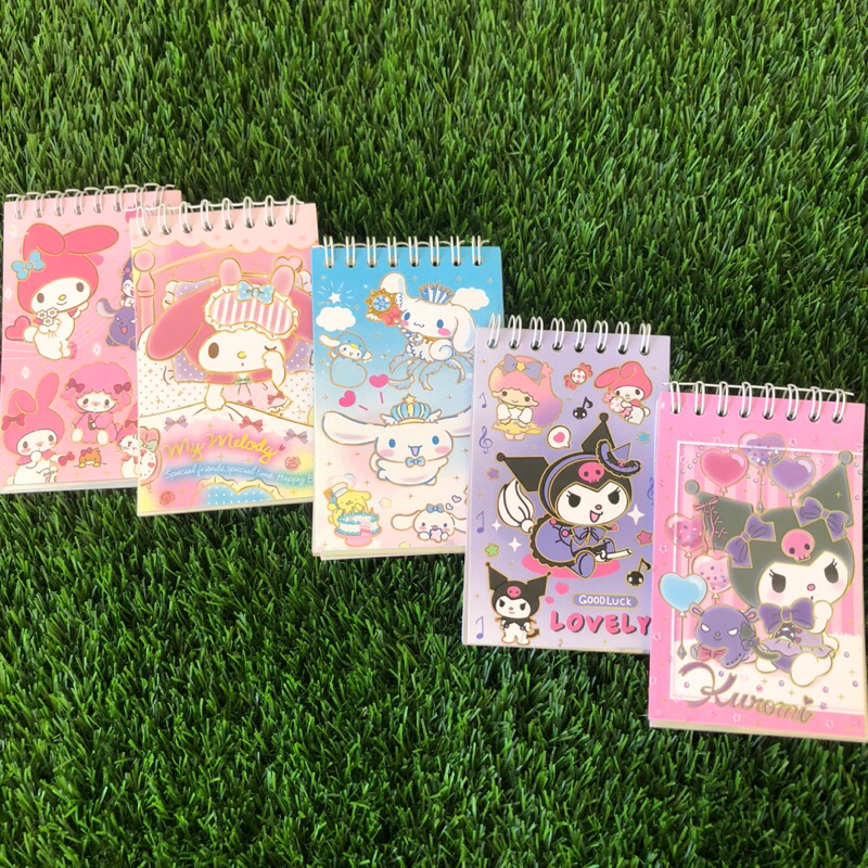 

Buku stiker sanrio 22 lembar TEBELL