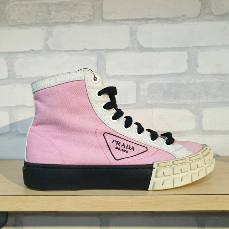 SEPATU BRANDED SECOND PRADA GABARDINE PINK 36/22.5