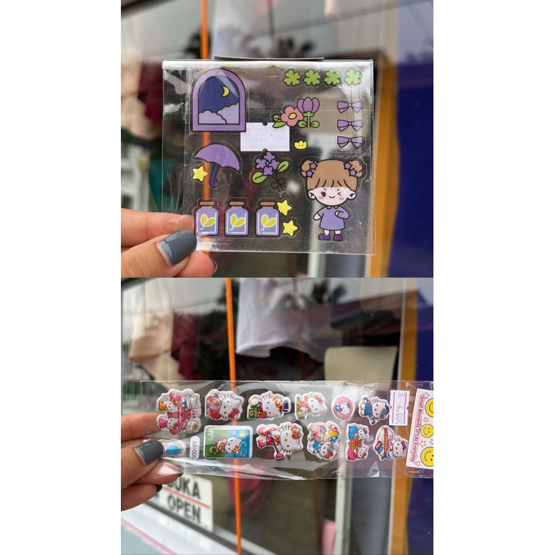 

Stiker Timbul Random/Stiker Karakter / Stiker Anak / Stiker Mainan Tempel