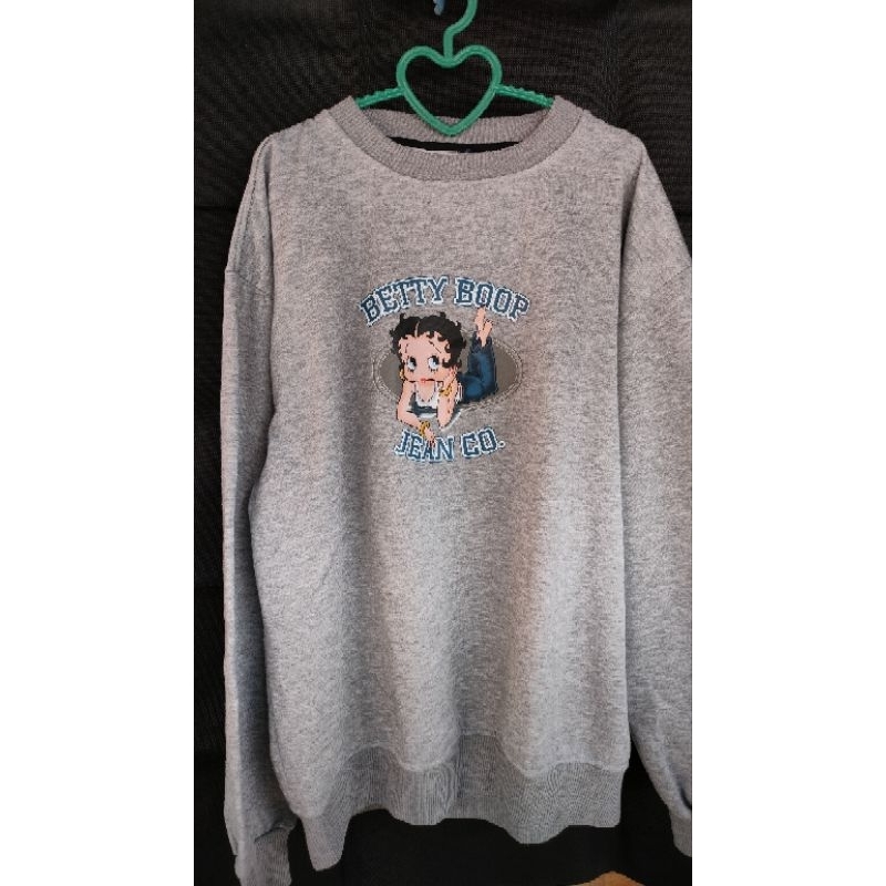 crewneck betty boop