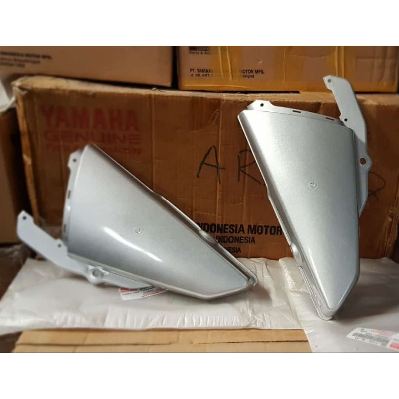 BOX AKI TUTUP AKI YAMAHA RXKING RX KING SILVER MILENIUM PERAK 2001 ORIGINAL NOS