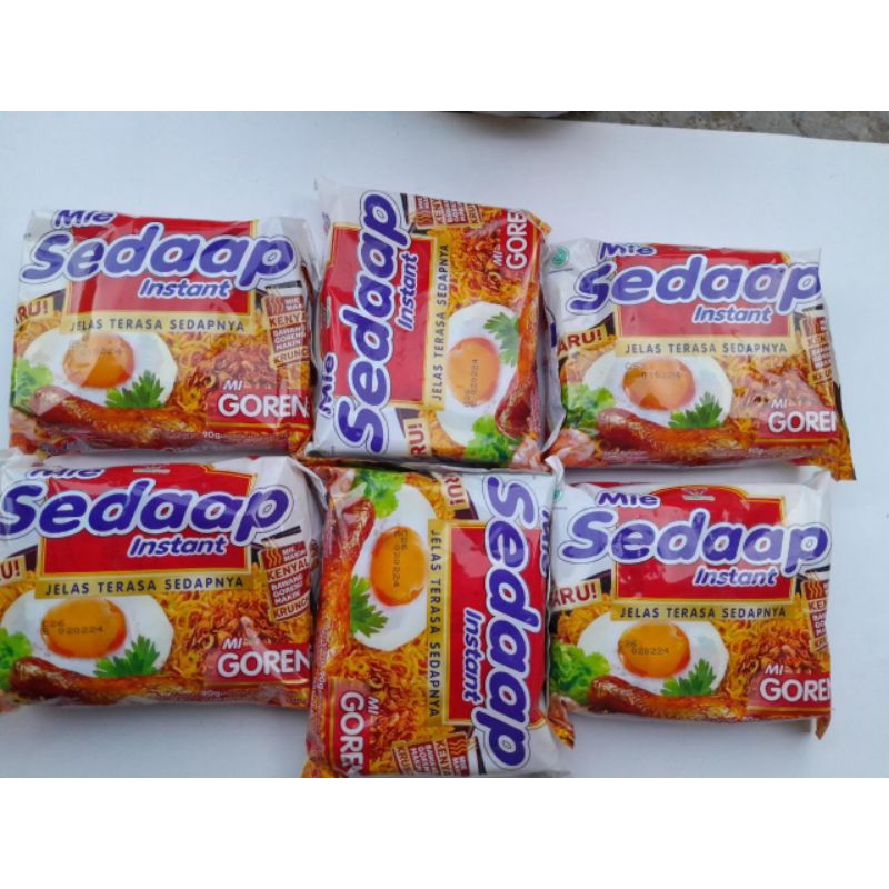 

6 pcs Mie Sedaap