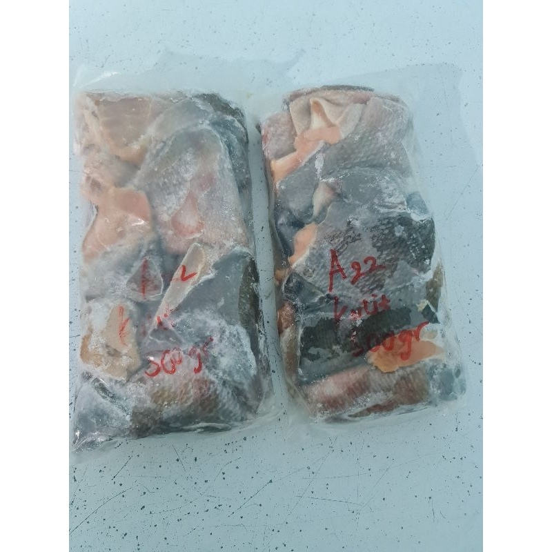 

KULIT SALMON 500G