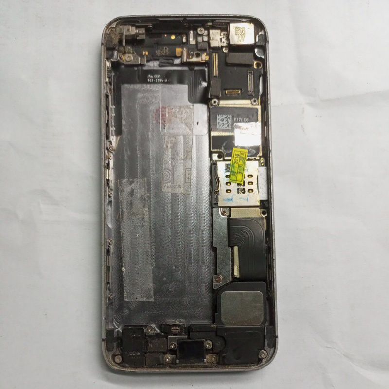 Mesin iPhone 5s A1533 Bahan