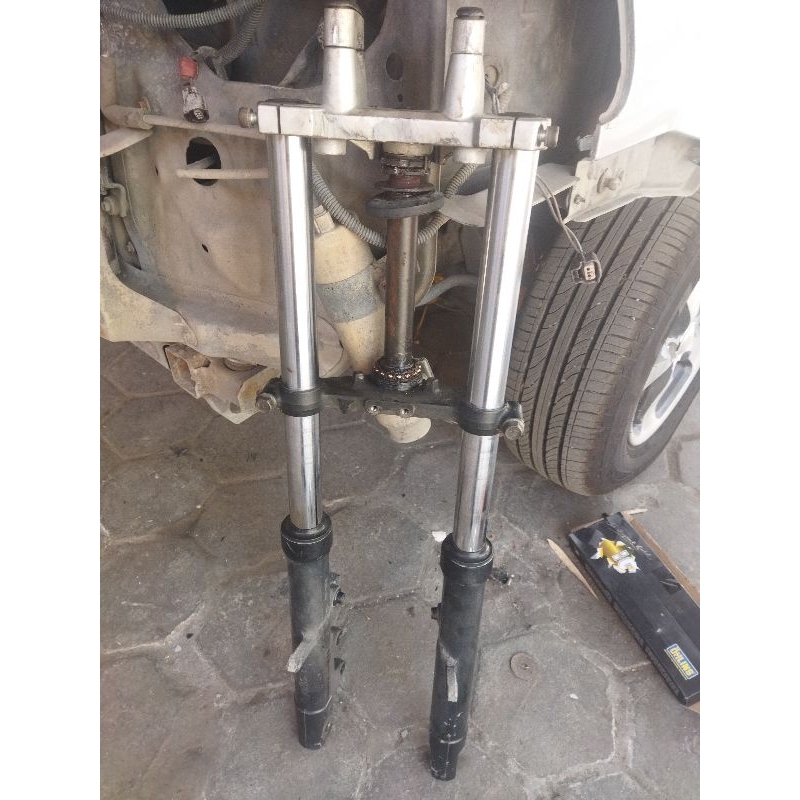 SHOCK DEPAN NEW VIXION COPOTAN ORY