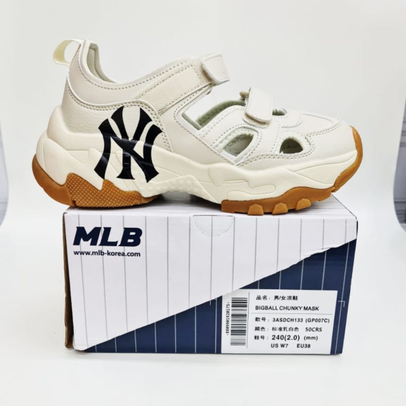MLB BIGBALL CHUNKY MASK / SEPATU MLB WANITA/ SEPATU MLB YANKES