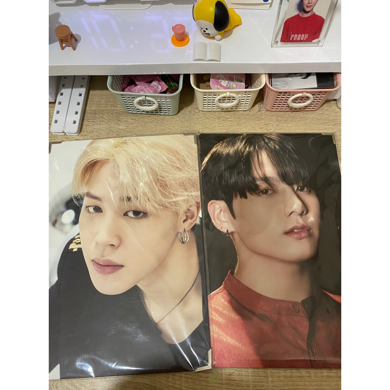 PREMIUM PHOTO BTS JIMIN JUNGKOOK JK LOVE YOURSELF : SPEAK YOURSELF MOTS ONE